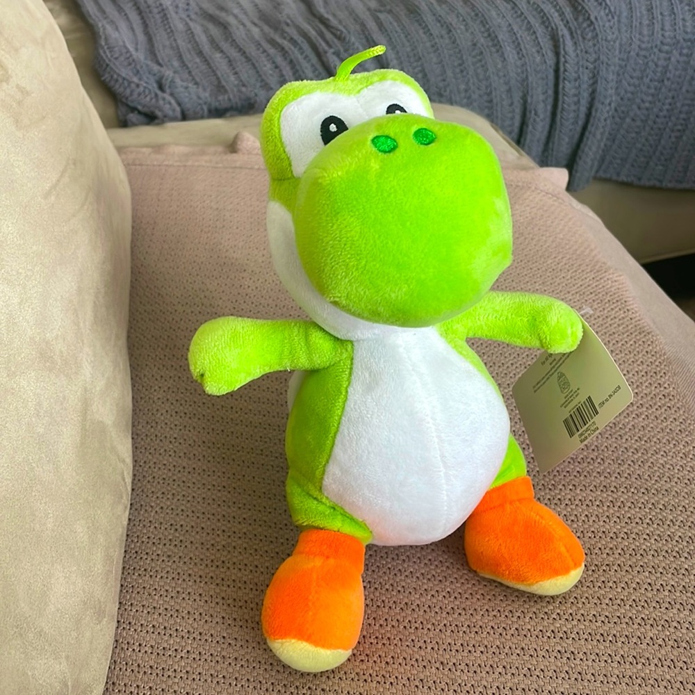 Super Mario world yoshi 8” plush good stuff toys Anime Stuffed Animal